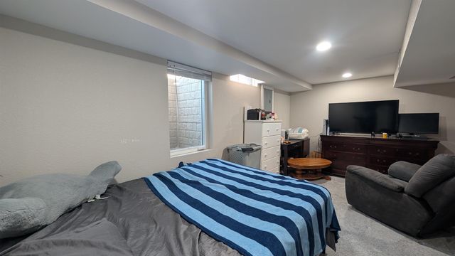 626 N Friend St, Belle Plaine, KS 67013