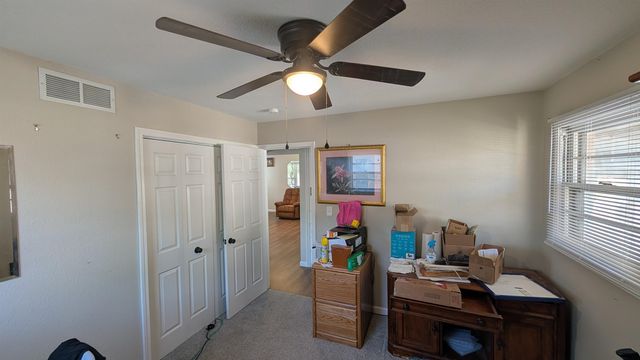 626 N Friend St, Belle Plaine, KS 67013