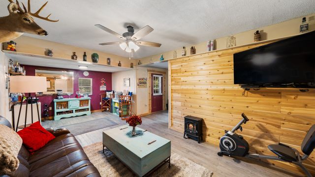 14802 N 3rd Street, Scurry, TX 75158