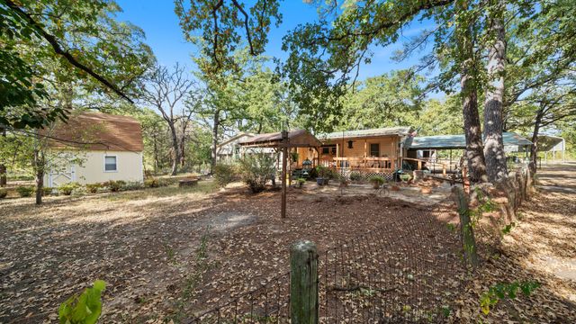 14802 N 3rd Street, Scurry, TX 75158