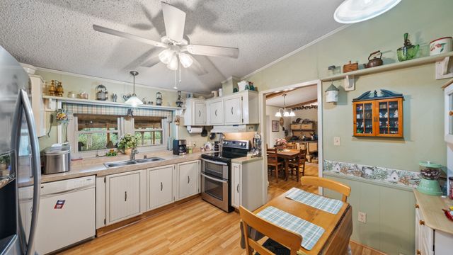 14802 N 3rd Street, Scurry, TX 75158