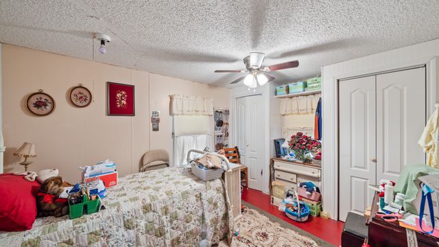 14802 N 3rd Street, Scurry, TX 75158