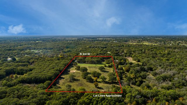 14802 N 3rd Street, Scurry, TX 75158