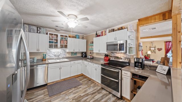 14802 N 3rd Street, Scurry, TX 75158