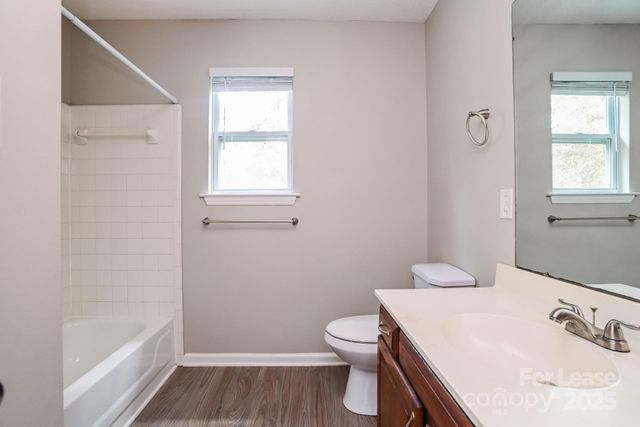 8102 Hunley Ridge Road, Matthews, NC 28104