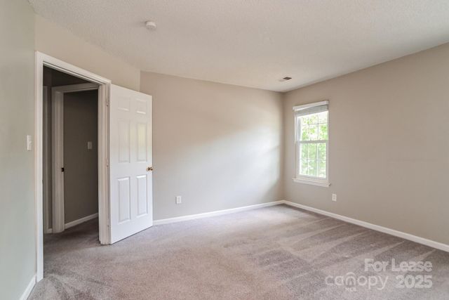 8102 Hunley Ridge Road, Matthews, NC 28104