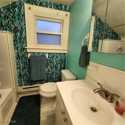 2500 9th Court, Cuyahoga Falls, OH 44221