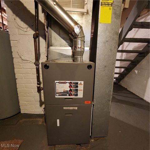 2500 9th Court, Cuyahoga Falls, OH 44221