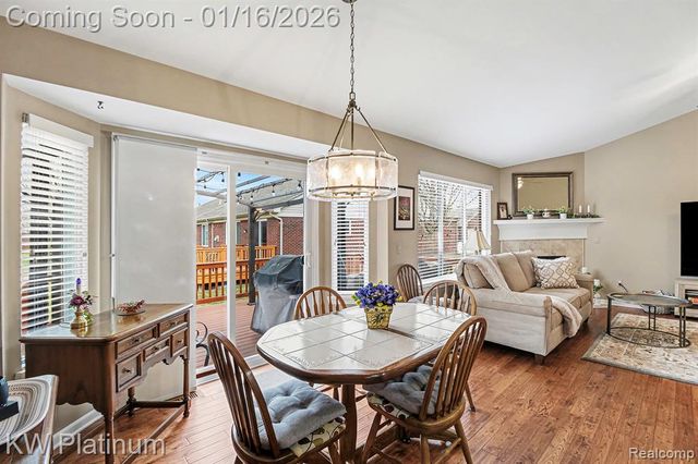 52458 Westfield Drive, Macomb, MI 48042