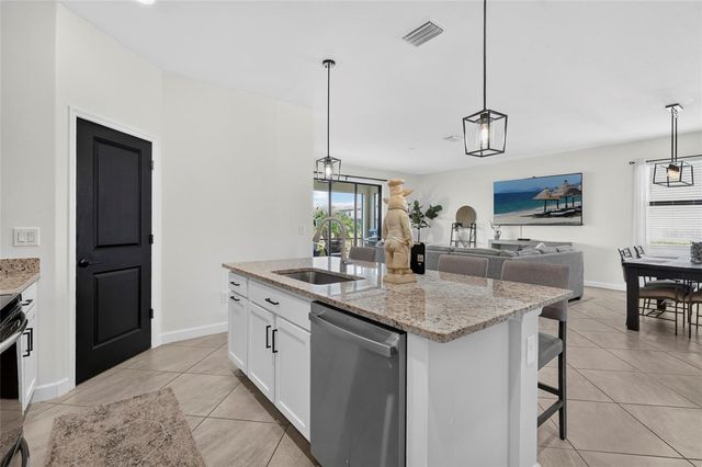 15522 ISLANDWALK AVENUE, Bradenton, FL 34211