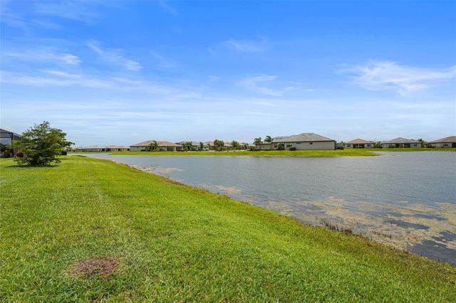 15522 ISLANDWALK AVENUE, Bradenton, FL 34211