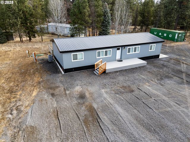 51488 HANN Rd, La Pine, OR 97739