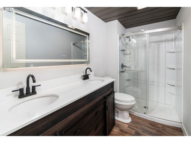 51488 HANN Rd, La Pine, OR 97739