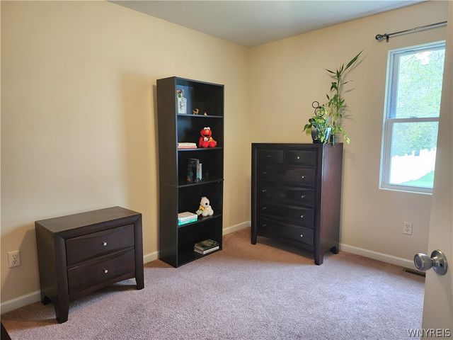4362 Abbott Parkway, Hamburg, NY 14219