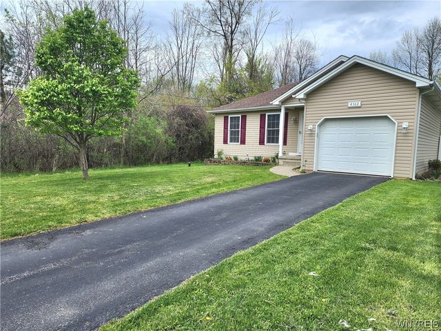 4362 Abbott Parkway, Hamburg, NY 14219