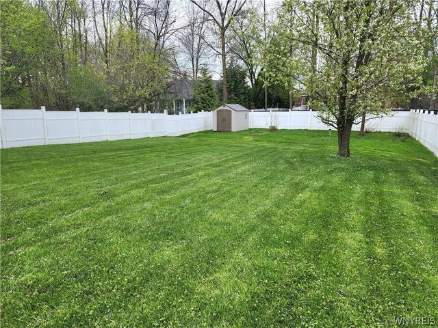 4362 Abbott Parkway, Hamburg, NY 14219
