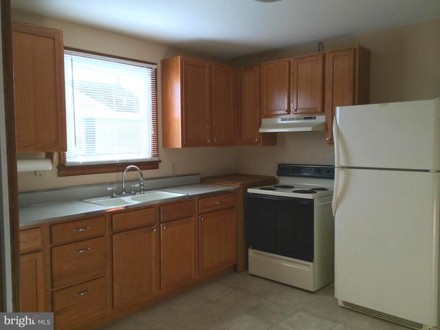 3456 FALL HILL AVE, Fredericksburg, VA 22401