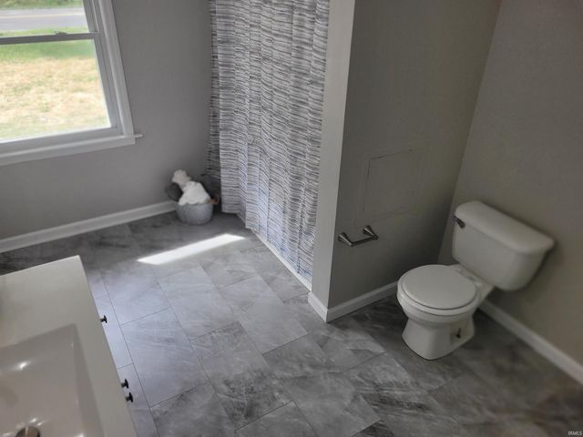 4619 Upper Mount Vernon Road, Evansville, IN 47712