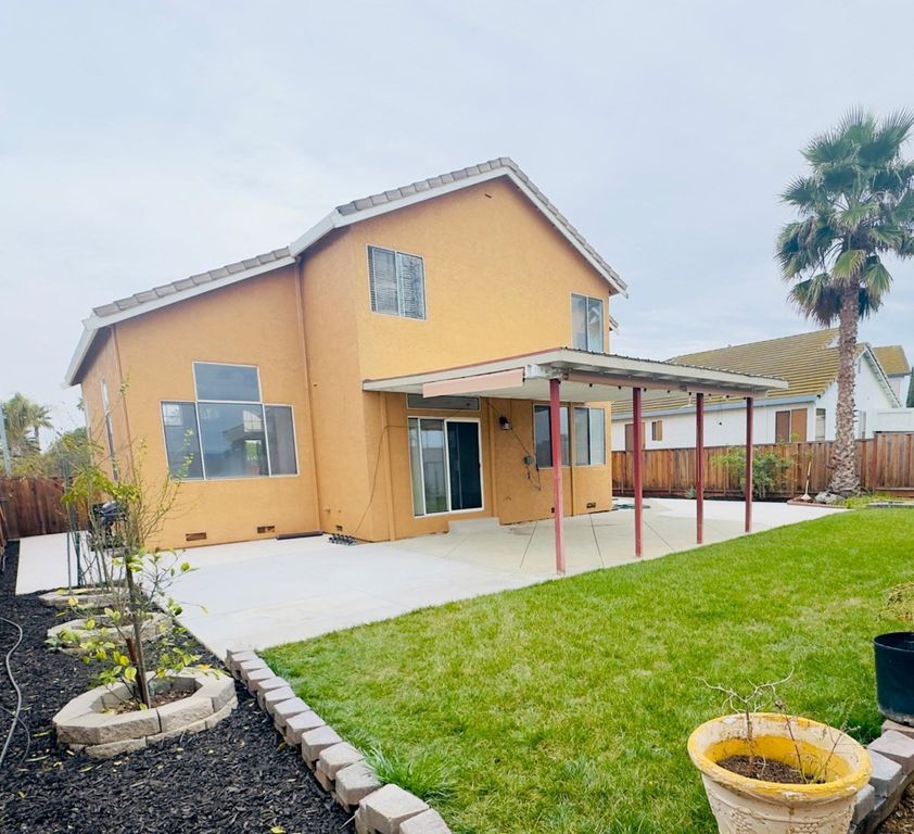 Image 19 of property listing at 2236 2236 Newport Ct, Discovery Bay, CA 94505