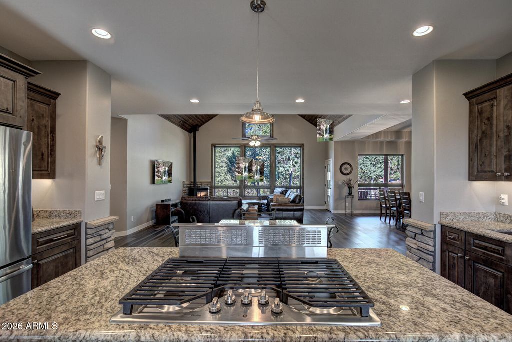 Image 16 of property listing at 501 N Chaparral Pines Drive, Payson, AZ 85541