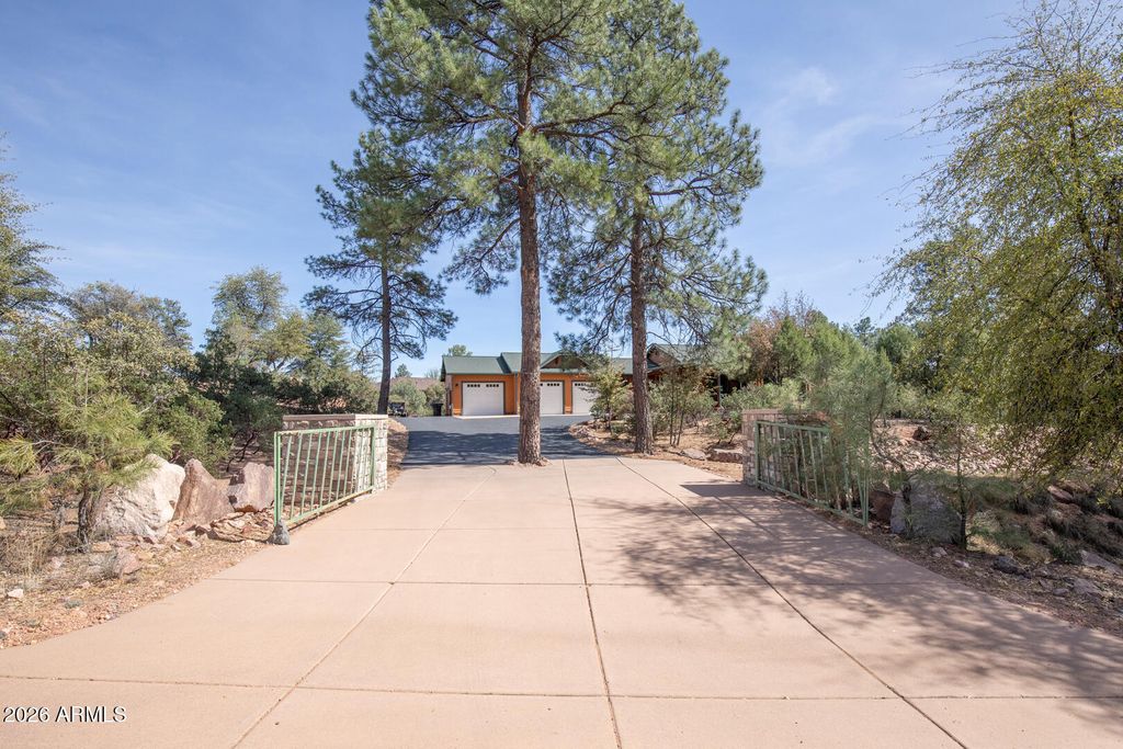 Image 38 of property listing at 501 N Chaparral Pines Drive, Payson, AZ 85541