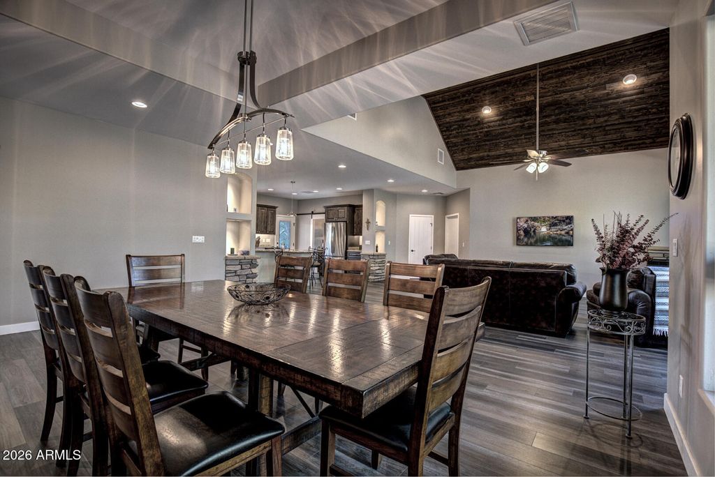 Image 5 of property listing at 501 N Chaparral Pines Drive, Payson, AZ 85541