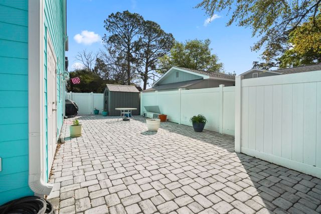 1911C Edge Dr., North Myrtle Beach, SC 29582