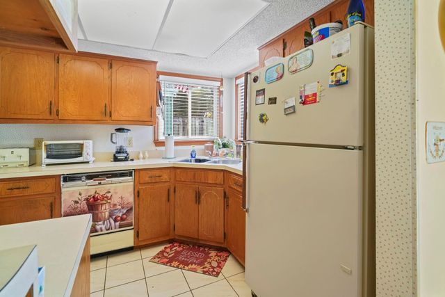 1911C Edge Dr., North Myrtle Beach, SC 29582