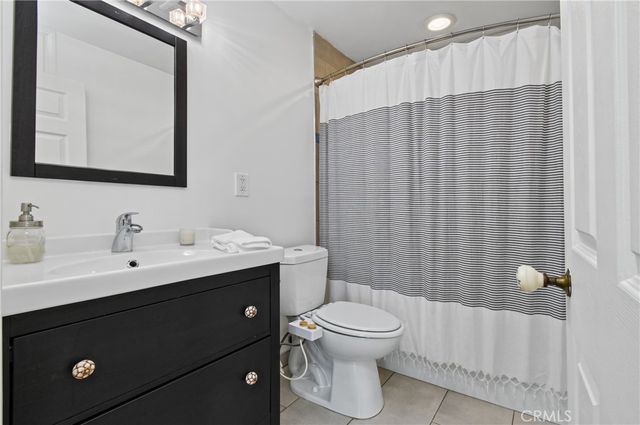 12951 Welby Way, North Hollywood, CA 91606