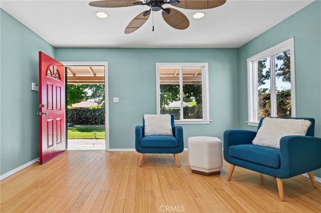 12951 Welby Way, North Hollywood, CA 91606