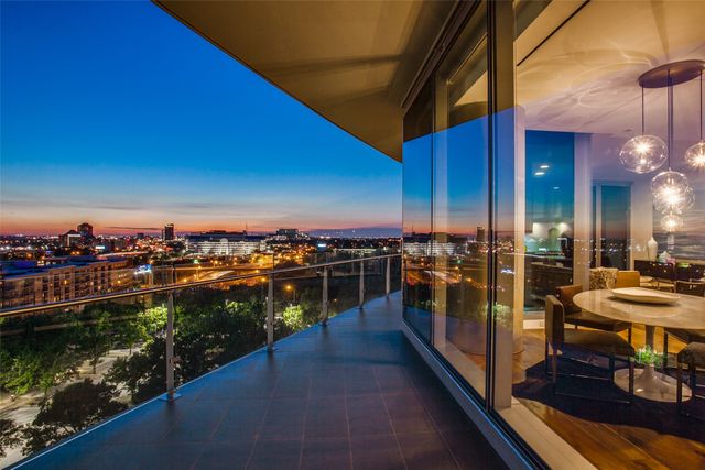 3130 N Harwood Street 1203, Dallas, TX 75201