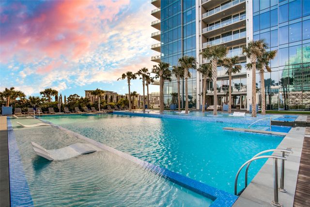 3130 N Harwood Street 1203, Dallas, TX 75201