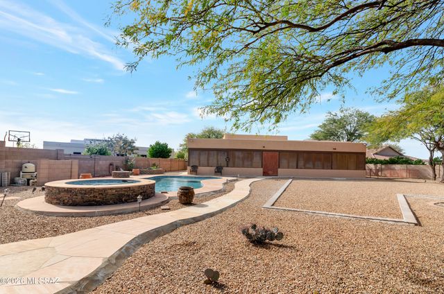 9389 S Avenida Mochuelo, Vail, AZ 85641