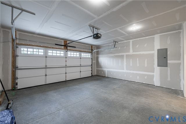 16418 Creekstone Point Ave, Chesterfield, VA 23120