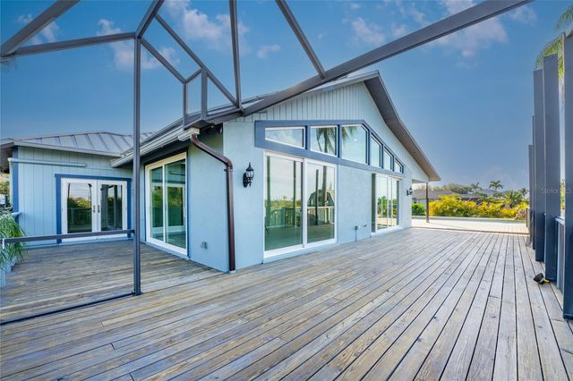 50 SPYGLASS ALLEY, Placida, FL 33946