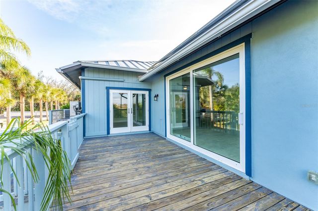 50 SPYGLASS ALLEY, Placida, FL 33946