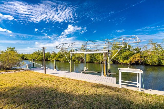 50 SPYGLASS ALLEY, Placida, FL 33946