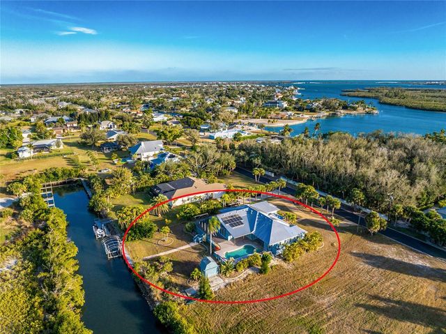 50 SPYGLASS ALLEY, Placida, FL 33946