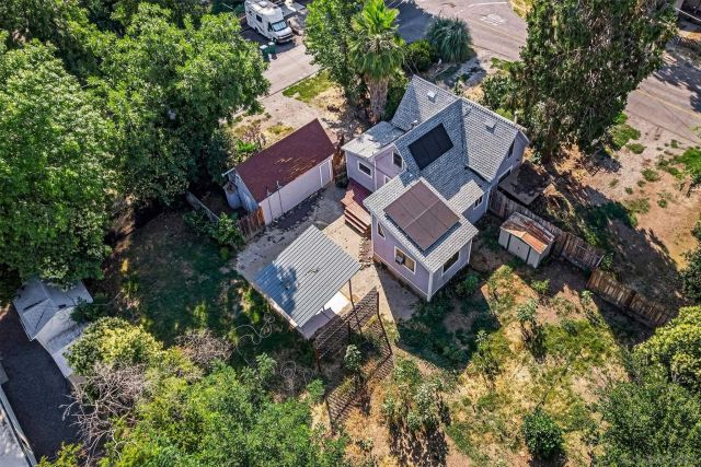 498 E 8th Ave, Chico, CA 95926