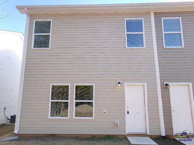 124 NW Pin Oak Trail, Milledgeville, GA 31061