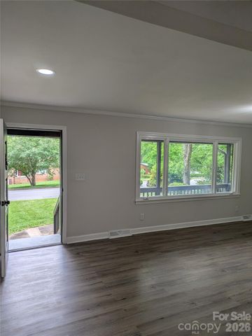 1002 Hemlock Drive, Shelby, NC 28150