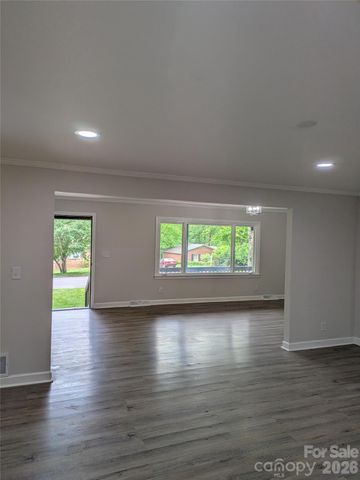 1002 Hemlock Drive, Shelby, NC 28150