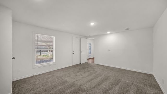 3521 Kenwood Avenue, Fort Worth, TX 76116