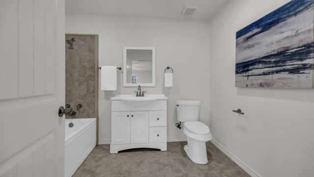 3521 Kenwood Avenue, Fort Worth, TX 76116