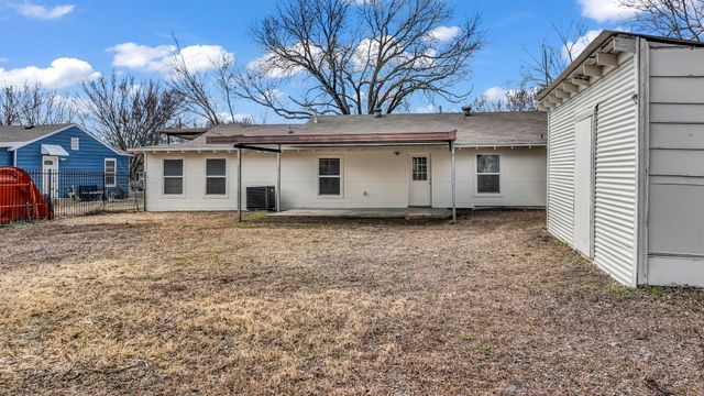 3521 Kenwood Avenue, Fort Worth, TX 76116