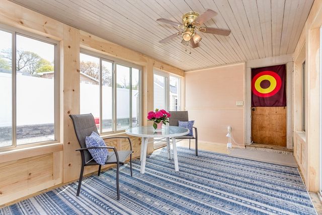 19 Willow Ave, Weymouth, MA 02191