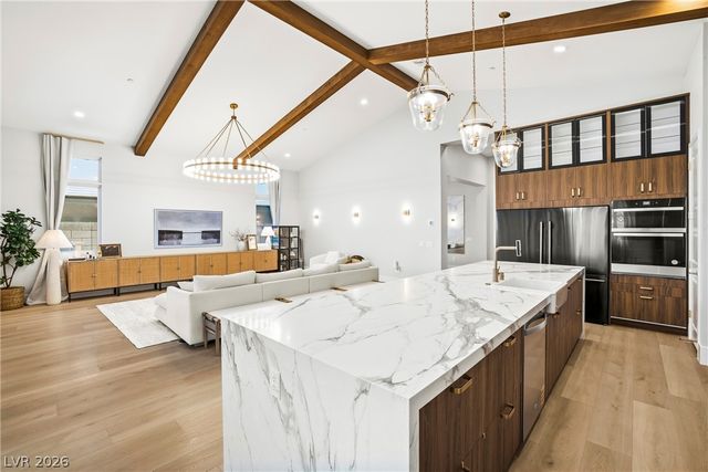11162 Concord Valley Drive, Las Vegas, NV 89135