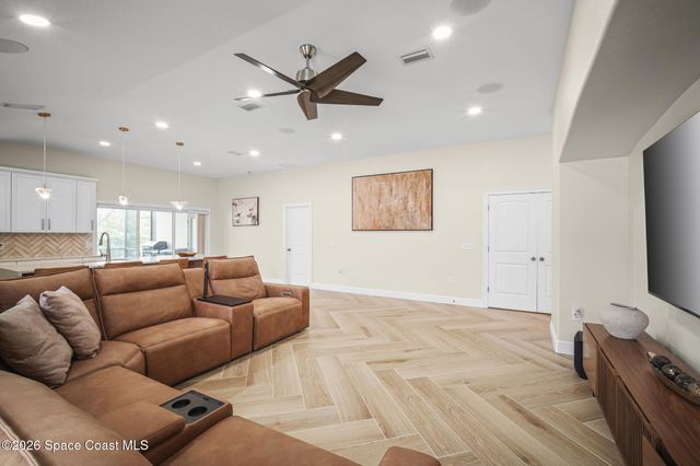 3901 Brantley Circle, Rockledge, FL 32955