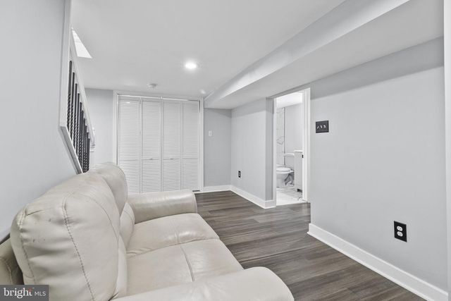 4840 HAYES ST NE, Washington, DC 20019