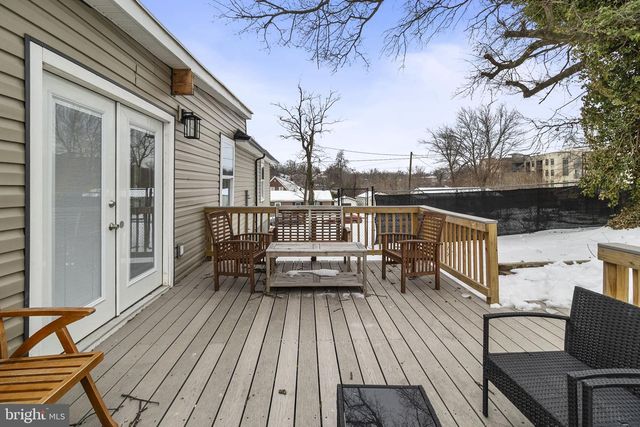 4840 HAYES ST NE, Washington, DC 20019